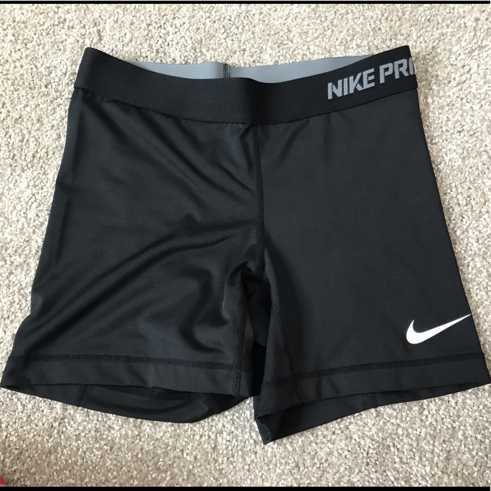 Nike PRO 3” Dri-Fit Shorts - Medium- Black